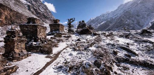 Trail to Tsum Valley