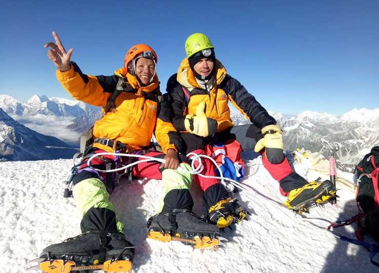 Tenjin Sherpa at Island Peak